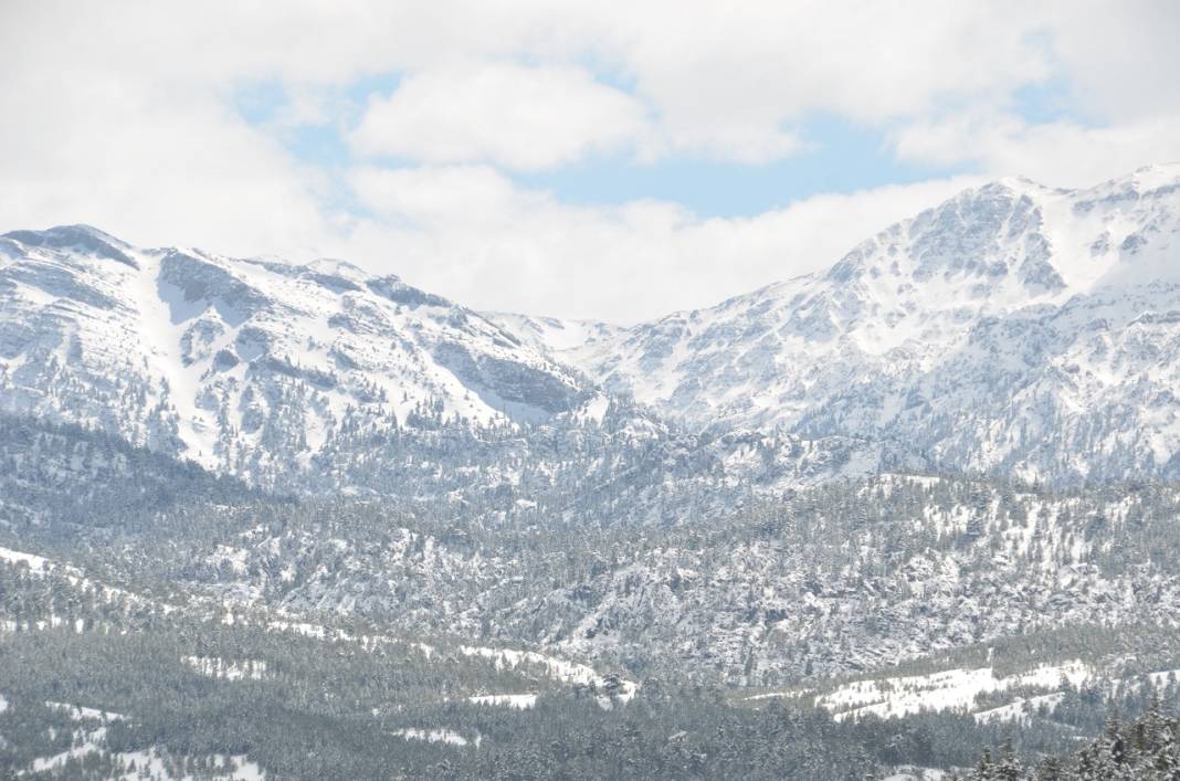 Burası Ocakta Uludağ değil, Nisanda Konya 27